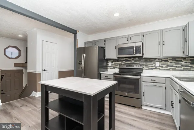 $350,000 | 5 Reaverton Avenue, Taneytown, MD 21787