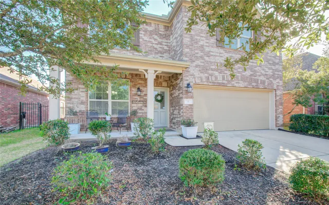 $3,300 | 19 Canterborough Place, Tomball, TX 77375