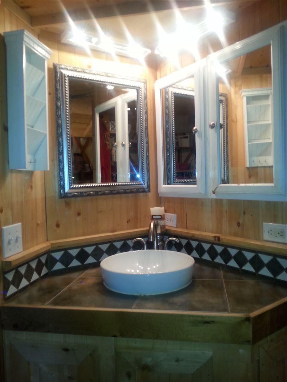1448 20 Road Fruita, CO 81521 - Photo 6 of 20 a bathroom with a sink and a mirror