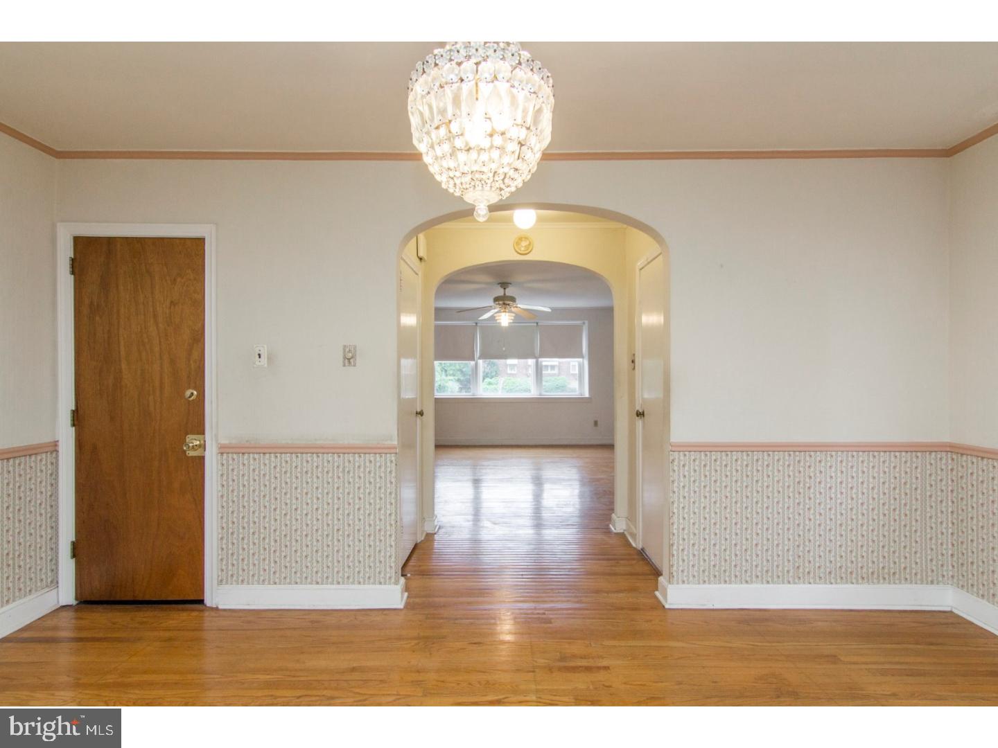 977 Vernon Road Philadelphia, PA 19150 - Photo 5 of 24 Gallery Image 5