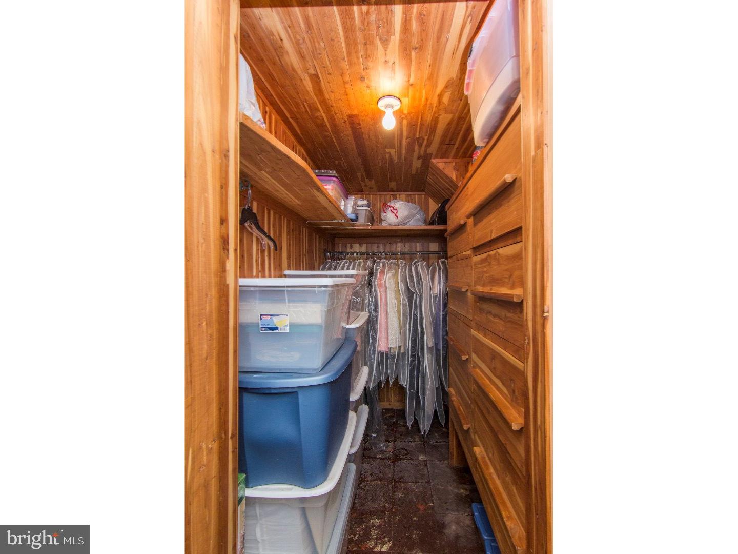977 Vernon Road Philadelphia, PA 19150 - Photo 10 of 24 Gallery Image 10