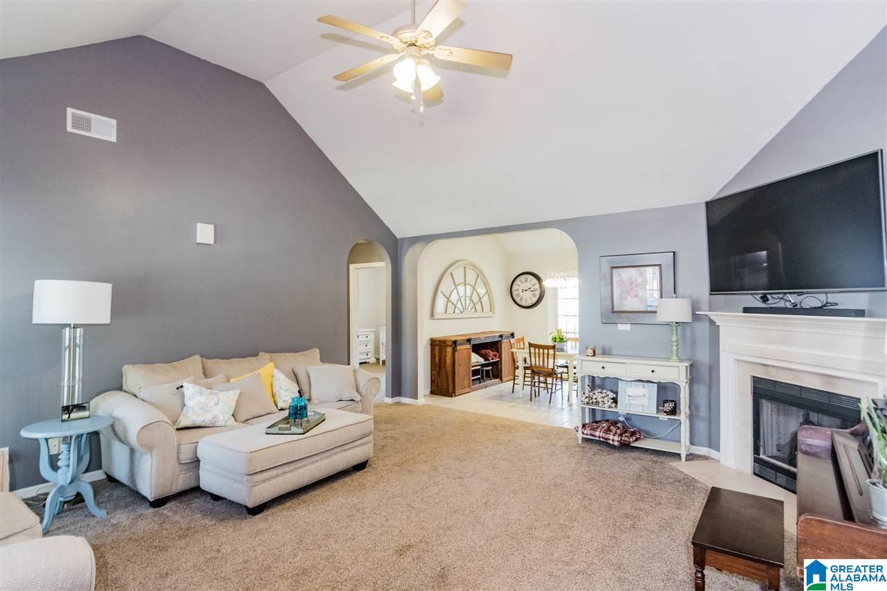 121 Star View Circle Alabaster, AL 35007 - Photo 5 of 32