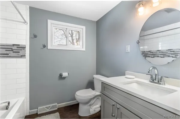 $259,900 | 44 Dover Drive, West Seneca, NY 14224