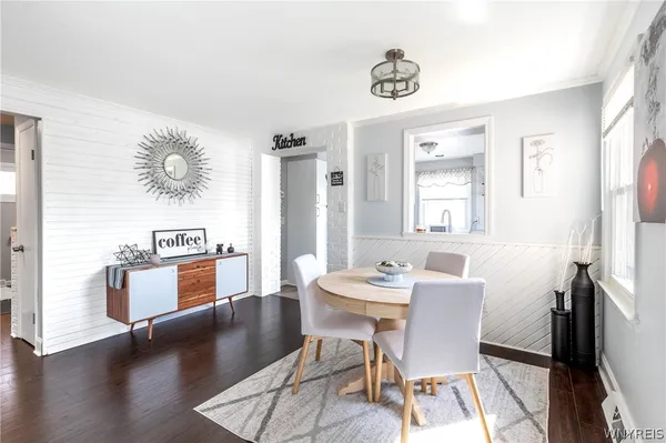 $259,900 | 44 Dover Drive, West Seneca, NY 14224