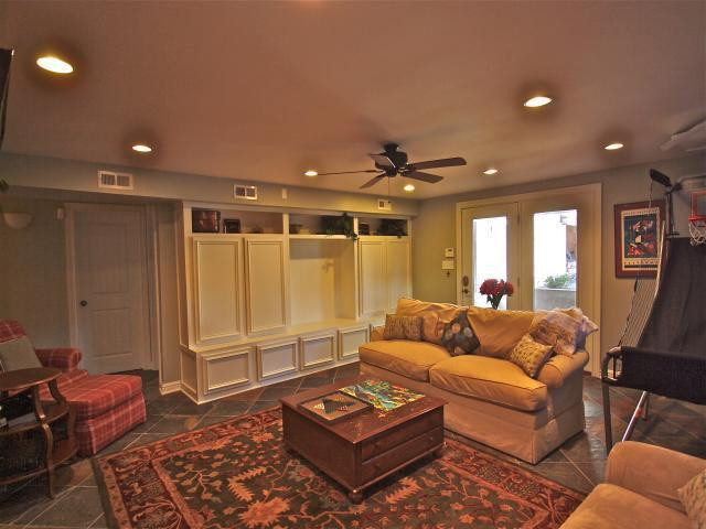 207 Hart Road Lexington, KY 40502 - Photo 15 of 24 Photo 15