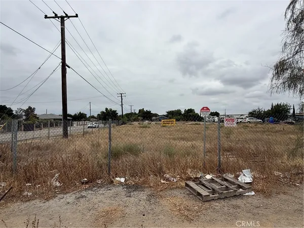 $799,000 | 10044 Mission Boulevard, Jurupa Valley, CA 92509