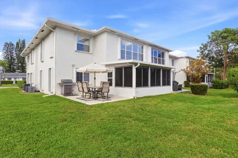 $329,000 | 1415 Southwest 27th Avenue, Unit 104, Delray Beach, FL 33445