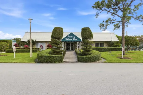 $329,000 | 1415 Southwest 27th Avenue, Unit 104, Delray Beach, FL 33445