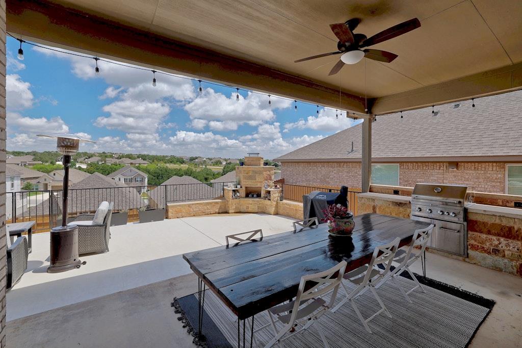 805 Karst Cove Georgetown, TX 78628 - Photo 32 of 36