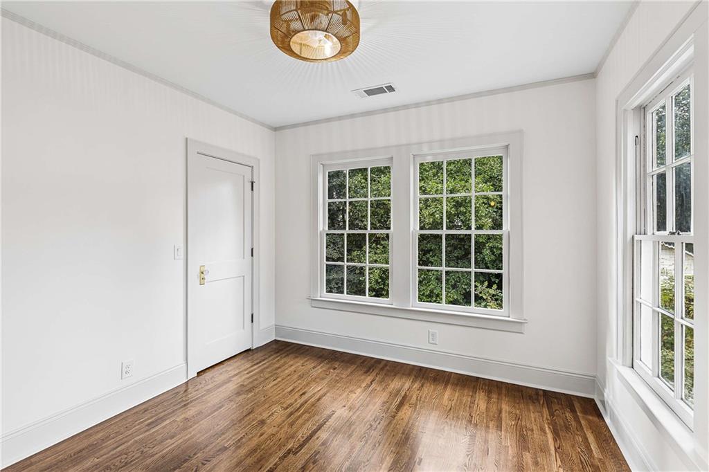 197 Bolling Road Northeast Atlanta, GA 30305 - Photo 25 of 42 Gallery Image 25