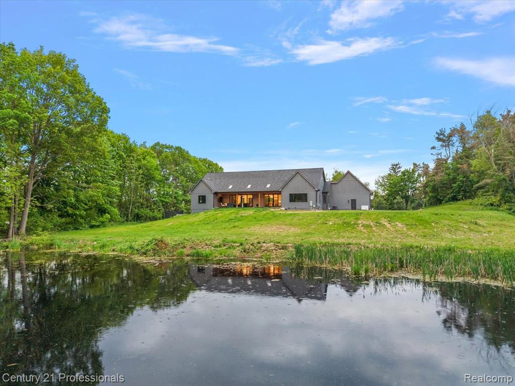5340 Clarkston Road Clarkston, MI 48348 - Photo 69 of 73