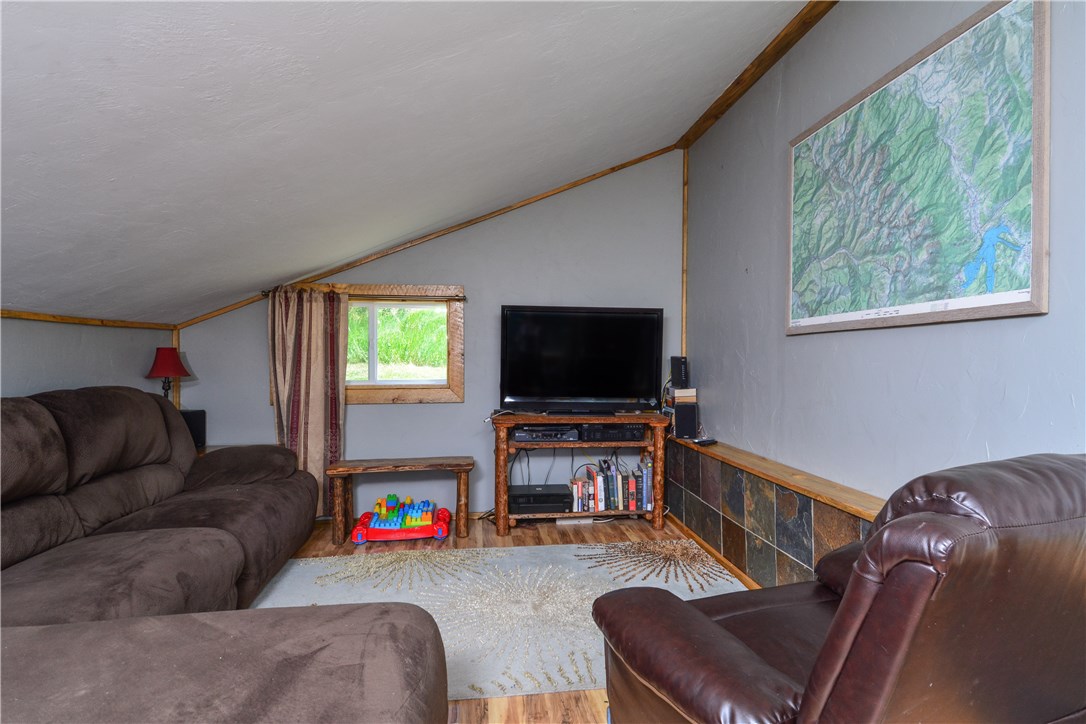 89 V Road Silverthorne, CO 80498 - Photo 9 of 25 Gallery Image 9