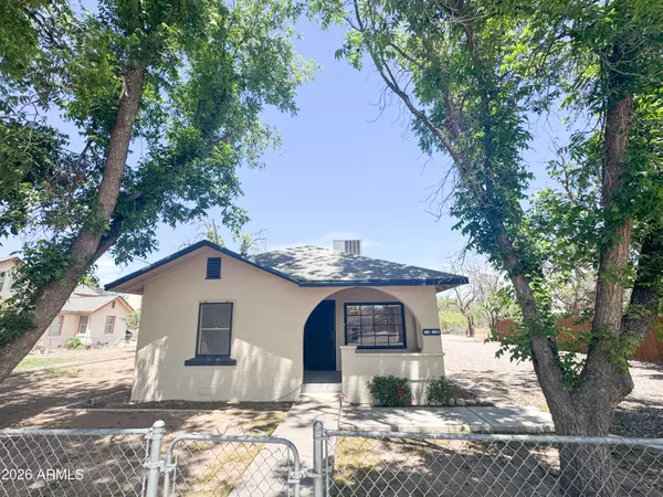 $269,000 | 44 West 100 North Street, Pima, AZ 85543