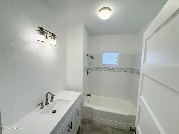 $269,000 | 44 West 100 North Street, Pima, AZ 85543