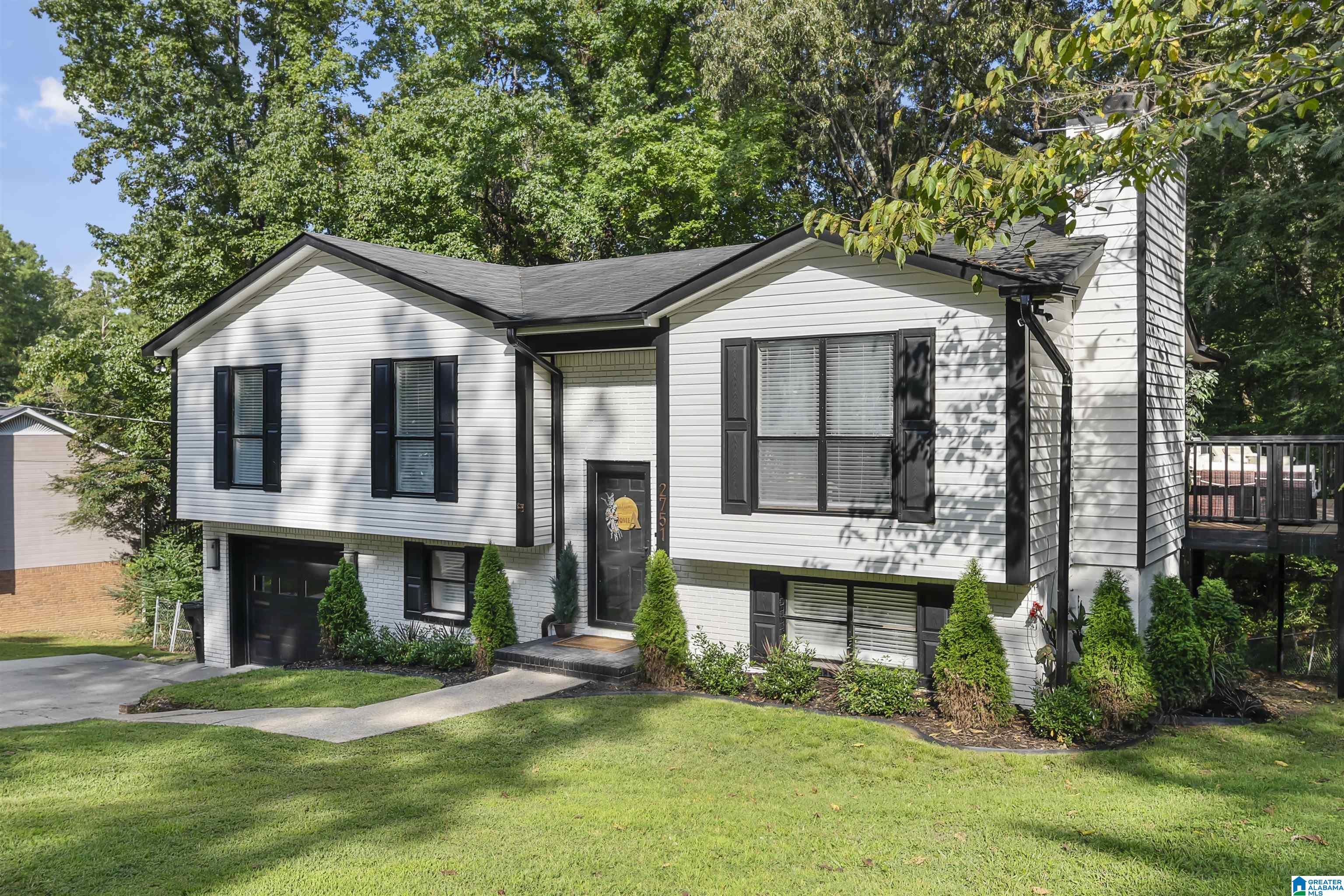 2751 Shoemaker Street Birmingham, AL 35235 - Photo 3 of 36