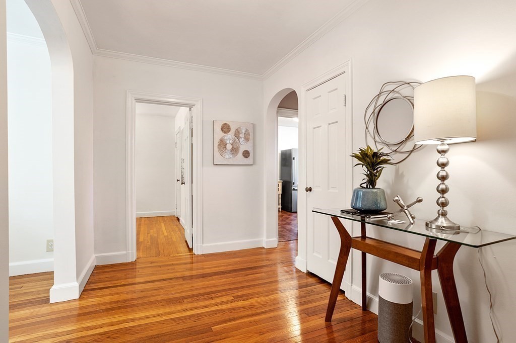60 Sutherland Road, Unit 1 Boston, MA 02135 - Photo 6 of 25 Gallery Image 6