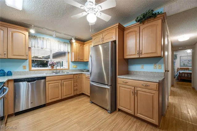 $210,000 | 19658 Eagle Trace Court, North Fort Myers, FL 33903