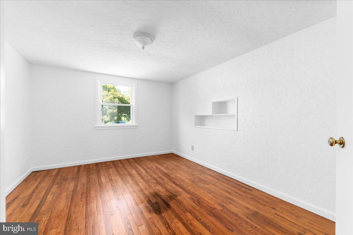 134 Lake Road Phoenixville, PA 19460 - Photo 31 of 44 Upstairs Bedroom 2