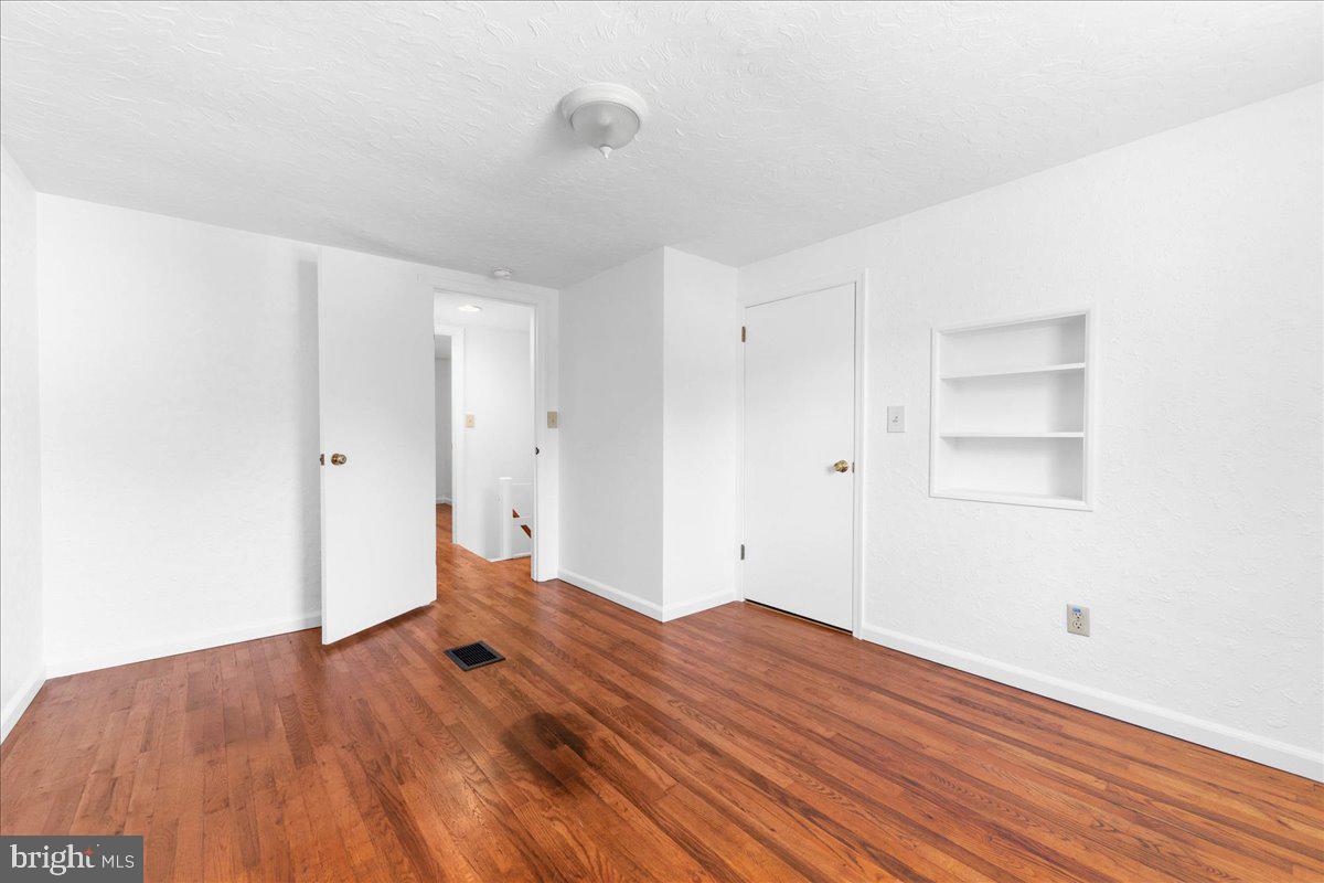 134 Lake Road Phoenixville, PA 19460 - Photo 32 of 44 Upstairs Bedroom 2