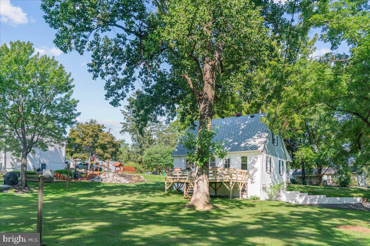 134 Lake Road Phoenixville, PA 19460 - Photo 10 of 44 Gallery Image 10
