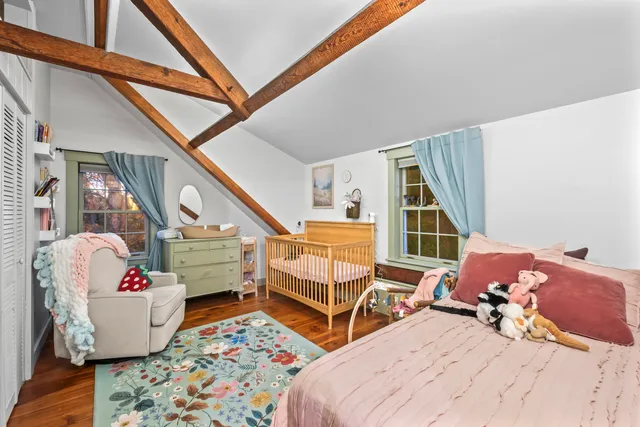 $1,335,000 | 1588 Pond Road, Mount Vernon, ME 04352