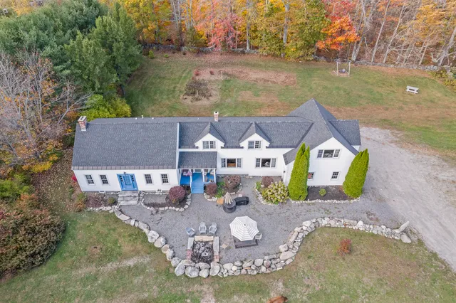 $1,335,000 | 1588 Pond Road, Mount Vernon, ME 04352