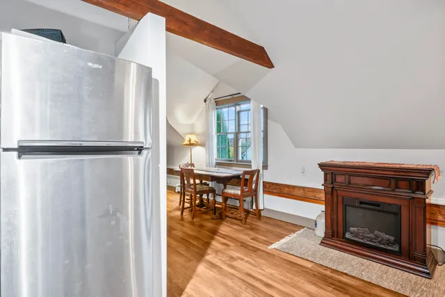 $1,335,000 | 1588 Pond Road, Mount Vernon, ME 04352