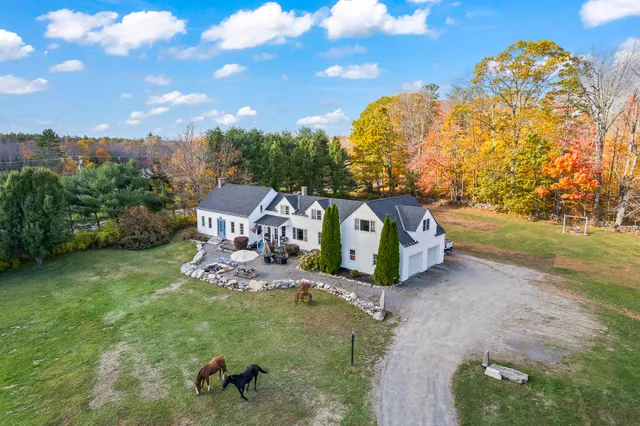 $1,335,000 | 1588 Pond Road, Mount Vernon, ME 04352