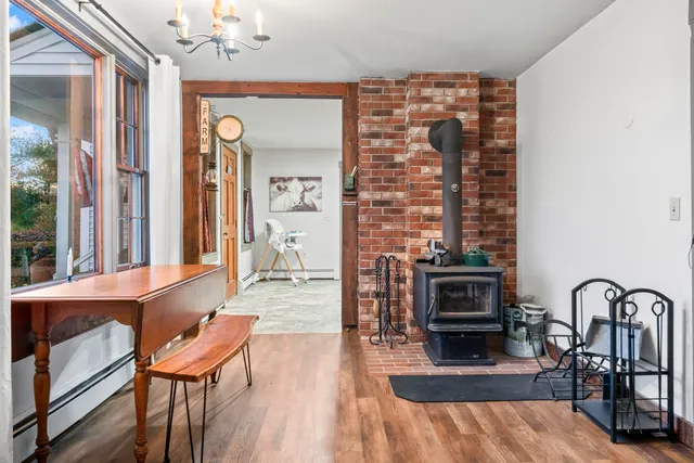 $1,335,000 | 1588 Pond Road, Mount Vernon, ME 04352