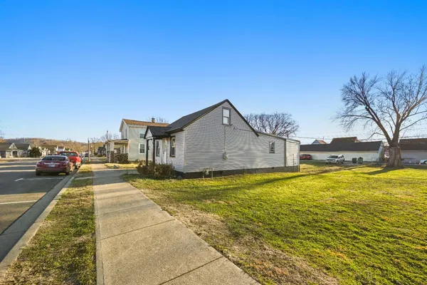 $181,500 | 517 Arch Street, Lawrenceburg, IN 47025