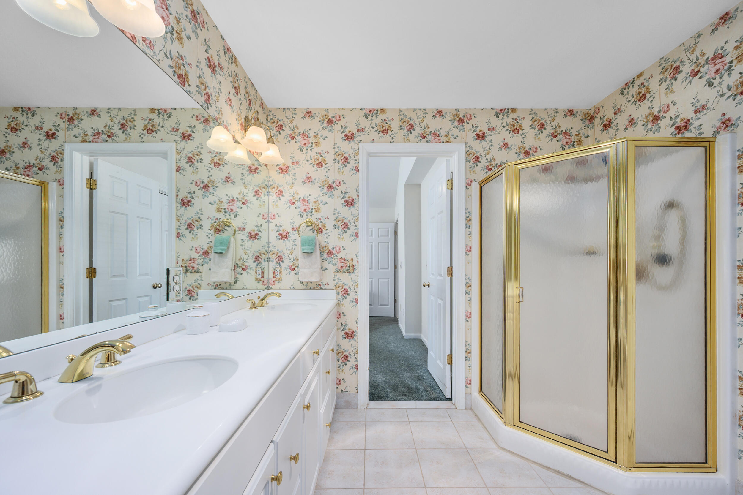 8 Marlboro Road Brewster, MA 02631 - Photo 17 of 36 Primary bath