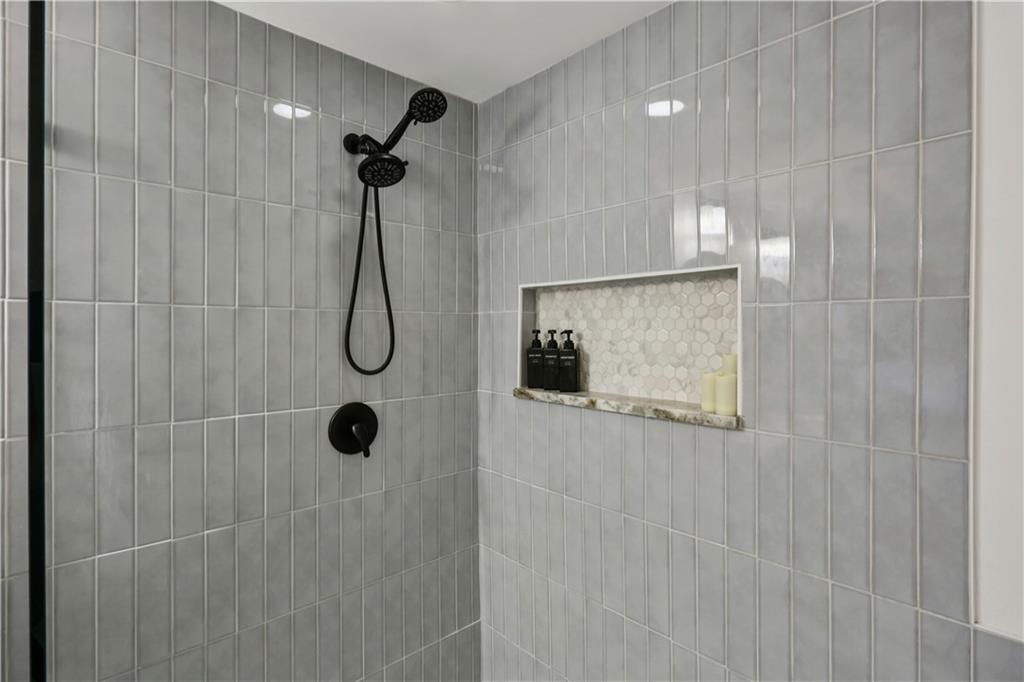 3275 Lenox Road Northeast, Unit 208 Atlanta, GA 30324 - Photo 25 of 31