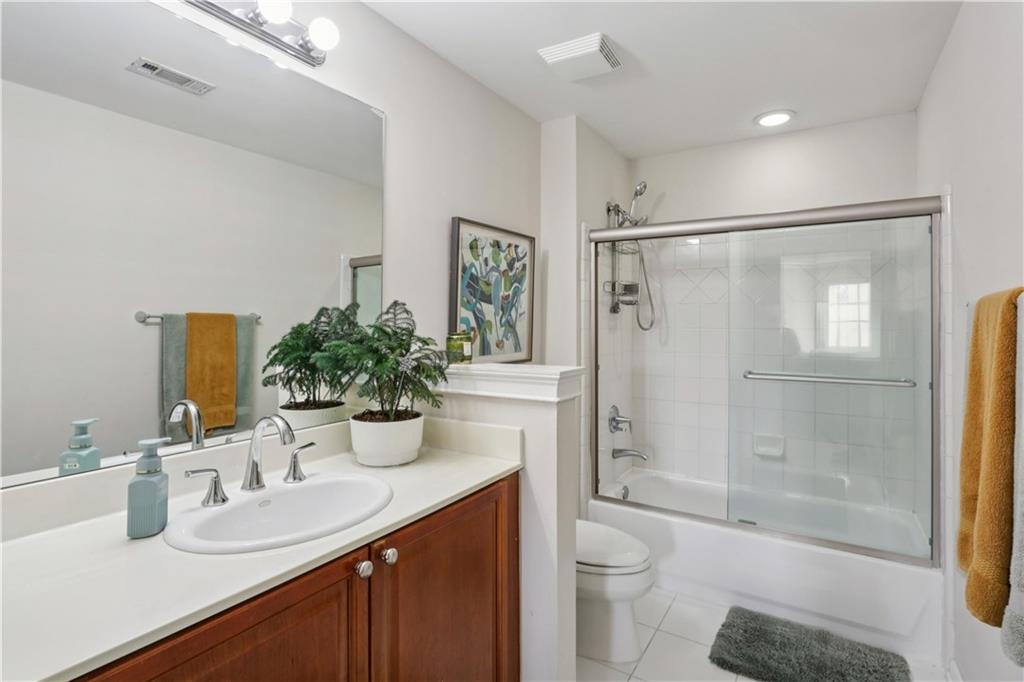 3275 Lenox Road Northeast, Unit 208 Atlanta, GA 30324 - Photo 9 of 31