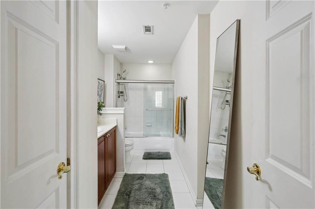 3275 Lenox Road Northeast, Unit 208 Atlanta, GA 30324 - Photo 10 of 31