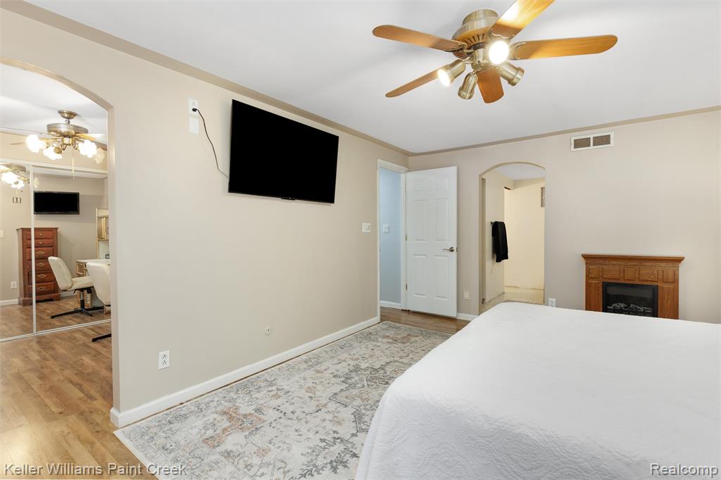 3780 Bass Lake Road Commerce Township, MI 48382 - Photo 27 of 45