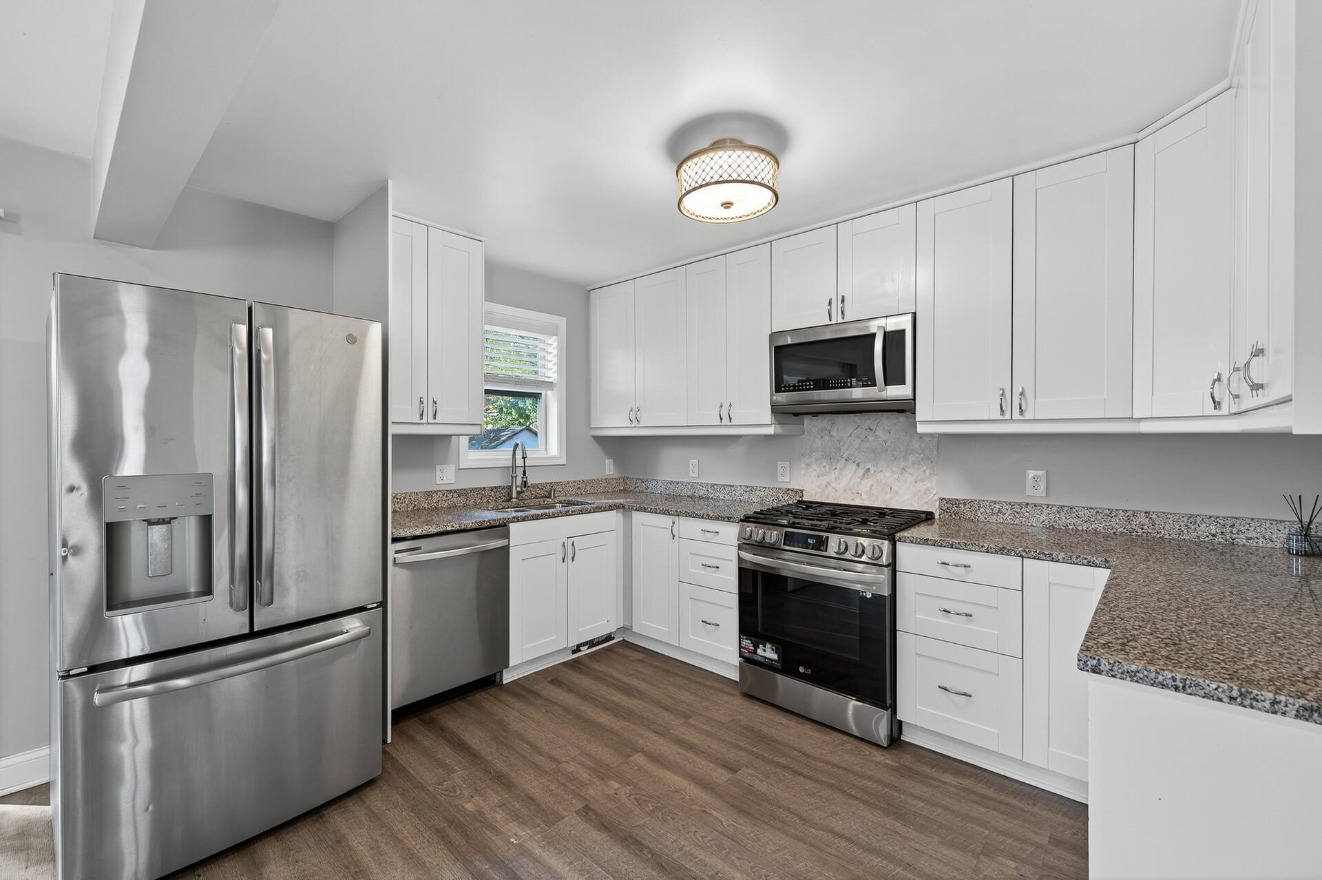 622 Bush Avenue St. Paul, MN 55130 - Photo 1 of 31