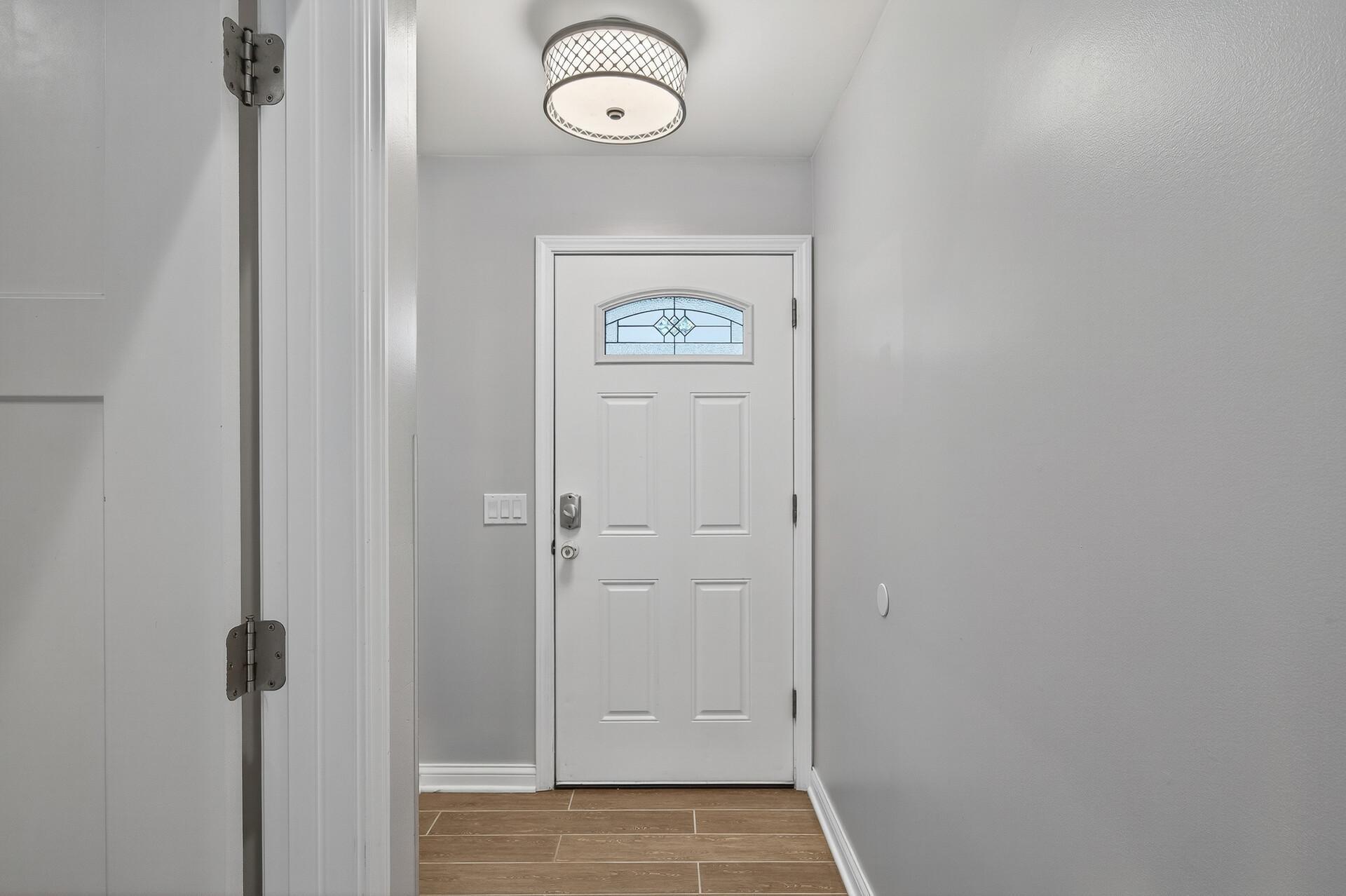 622 Bush Avenue St. Paul, MN 55130 - Photo 2 of 31