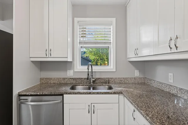 $230,000 | 622 Bush Avenue, St. Paul, MN 55130