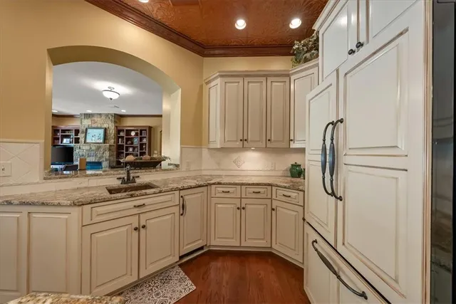 $1,500,000 | 2102 Highway 36, Wathena, KS 66090