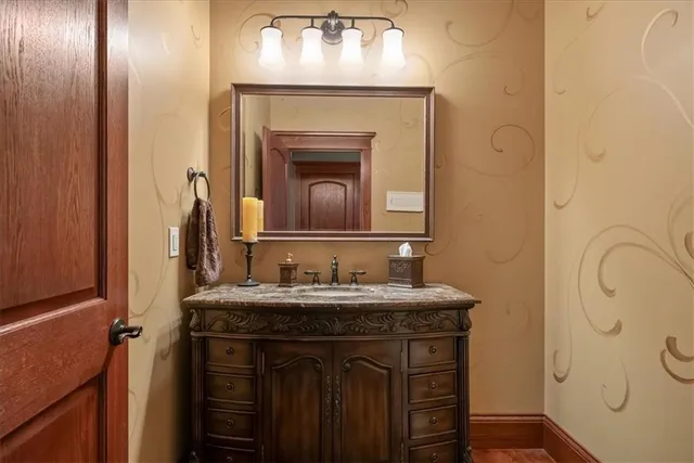 $1,500,000 | 2102 Highway 36, Wathena, KS 66090