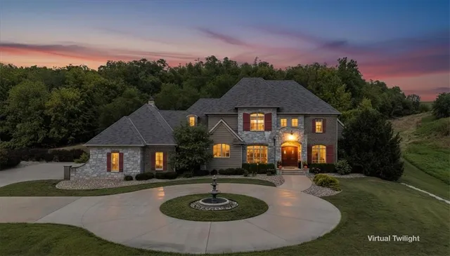 $1,500,000 | 2102 Highway 36, Wathena, KS 66090