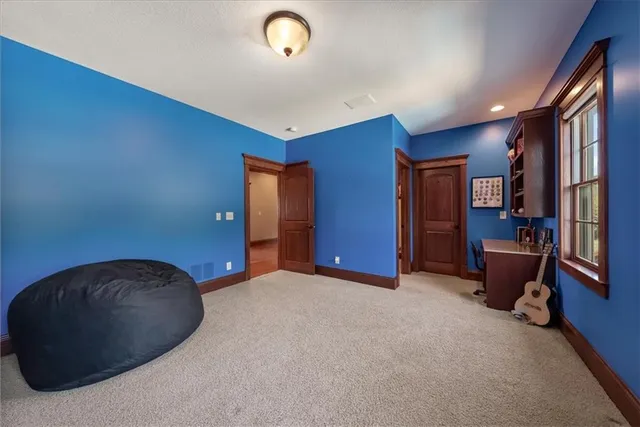 $1,500,000 | 2102 Highway 36, Wathena, KS 66090