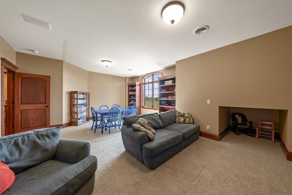 2102 Highway 36 Wathena, KS 66090 - Photo 38 of 71