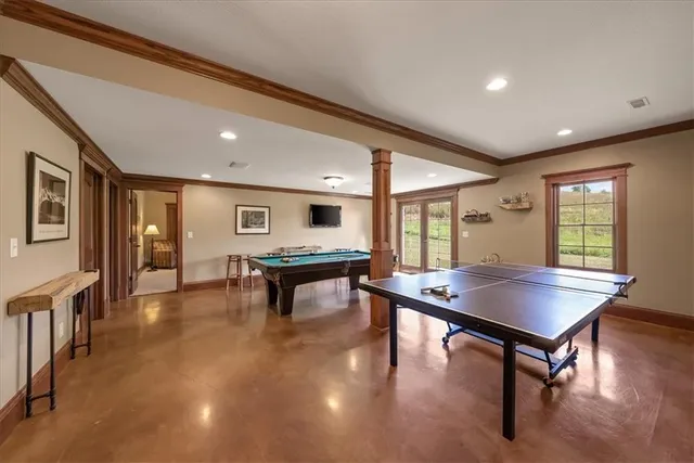 $1,500,000 | 2102 Highway 36, Wathena, KS 66090