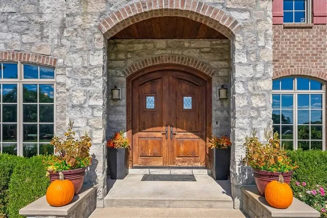 $1,500,000 | 2102 Highway 36, Wathena, KS 66090