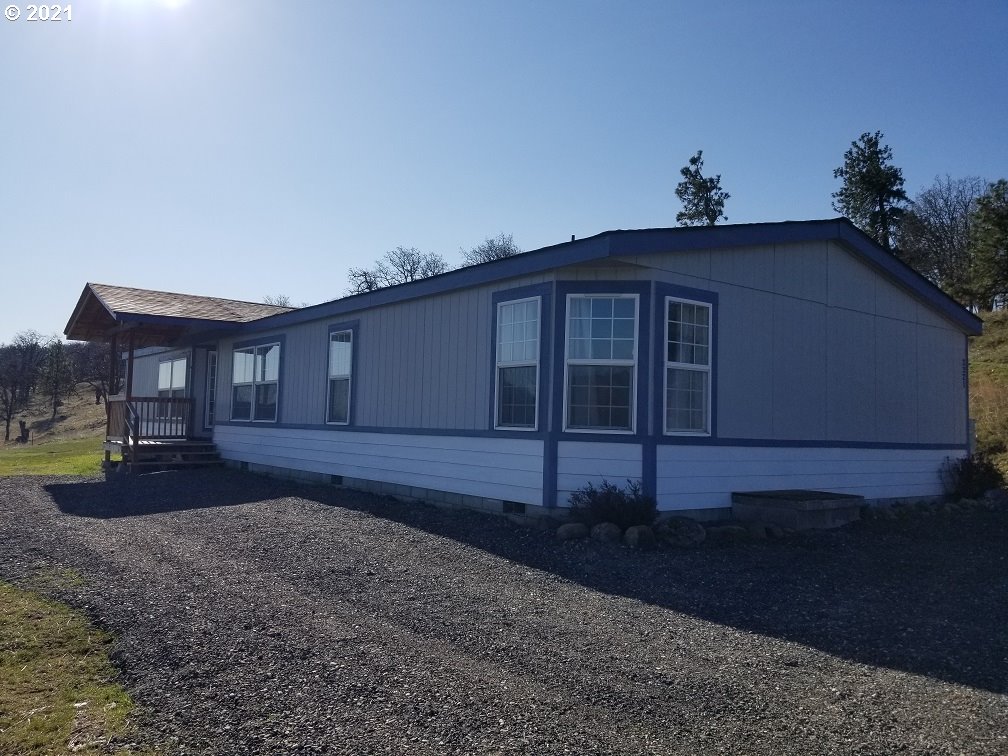 3321 Sandlin Road The Dalles, OR 97058 - Photo 2 of 25 Gallery Image 2