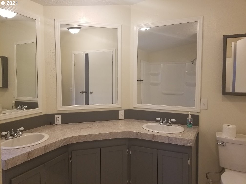 3321 Sandlin Road The Dalles, OR 97058 - Photo 14 of 25 Gallery Image 14