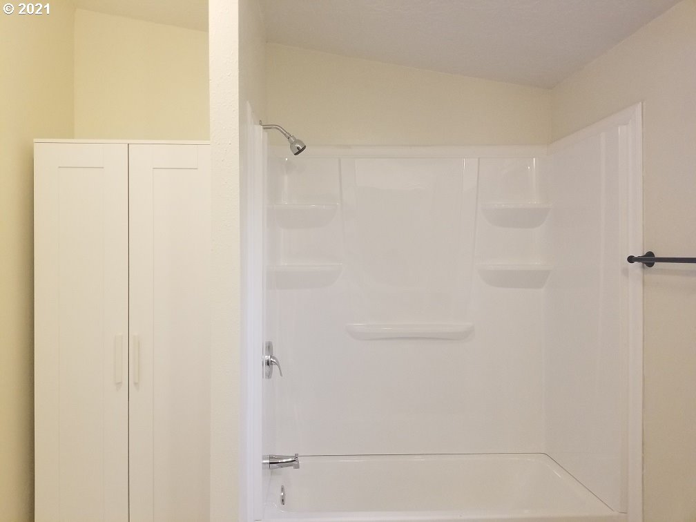 3321 Sandlin Road The Dalles, OR 97058 - Photo 15 of 25 Gallery Image 15