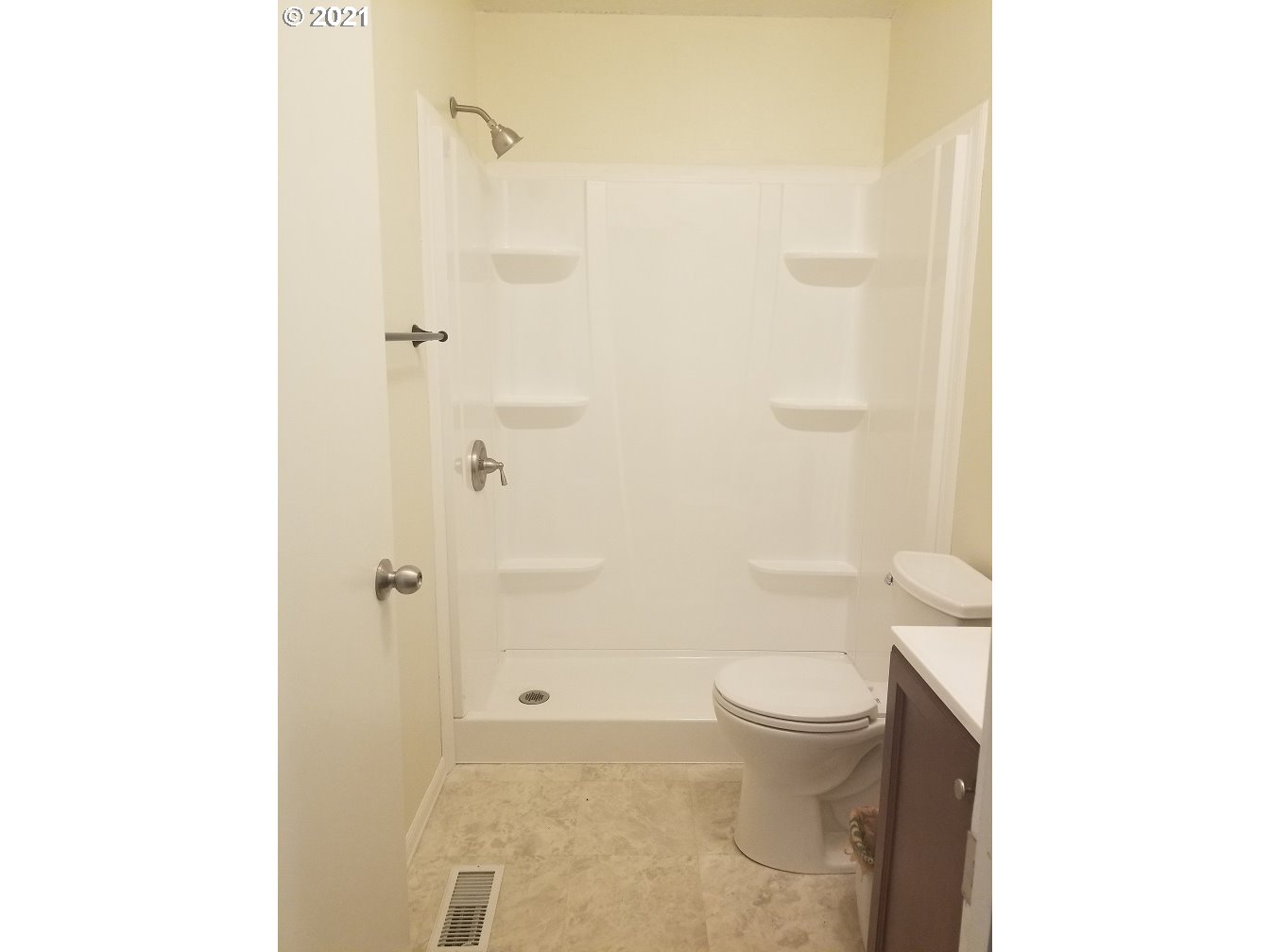 3321 Sandlin Road The Dalles, OR 97058 - Photo 22 of 25 Gallery Image 22