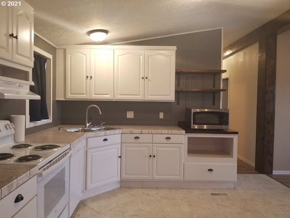 3321 Sandlin Road The Dalles, OR 97058 - Photo 7 of 25 Gallery Image 7